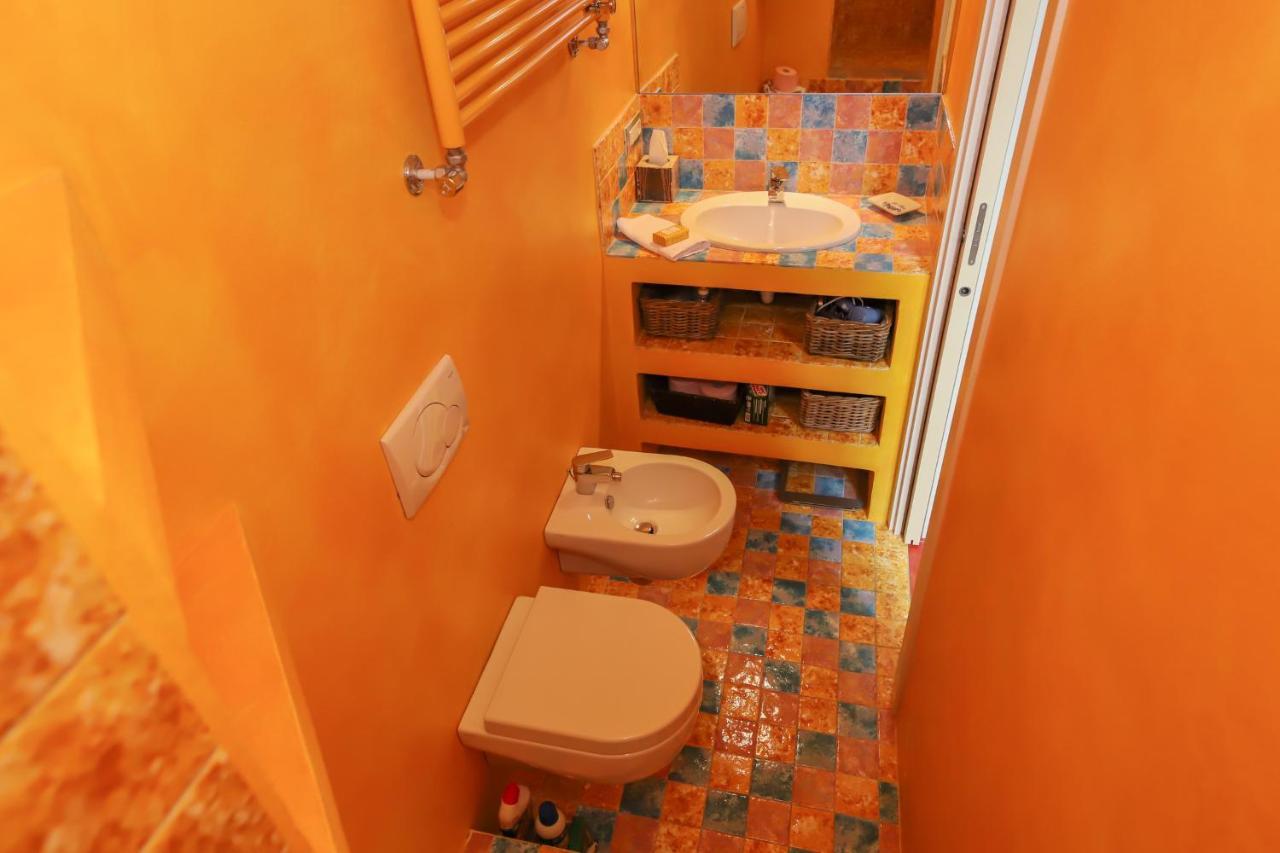 Altido Apt For 3 With Rooftop Balcony And Lovely Cityview Genoa Bagian luar foto
