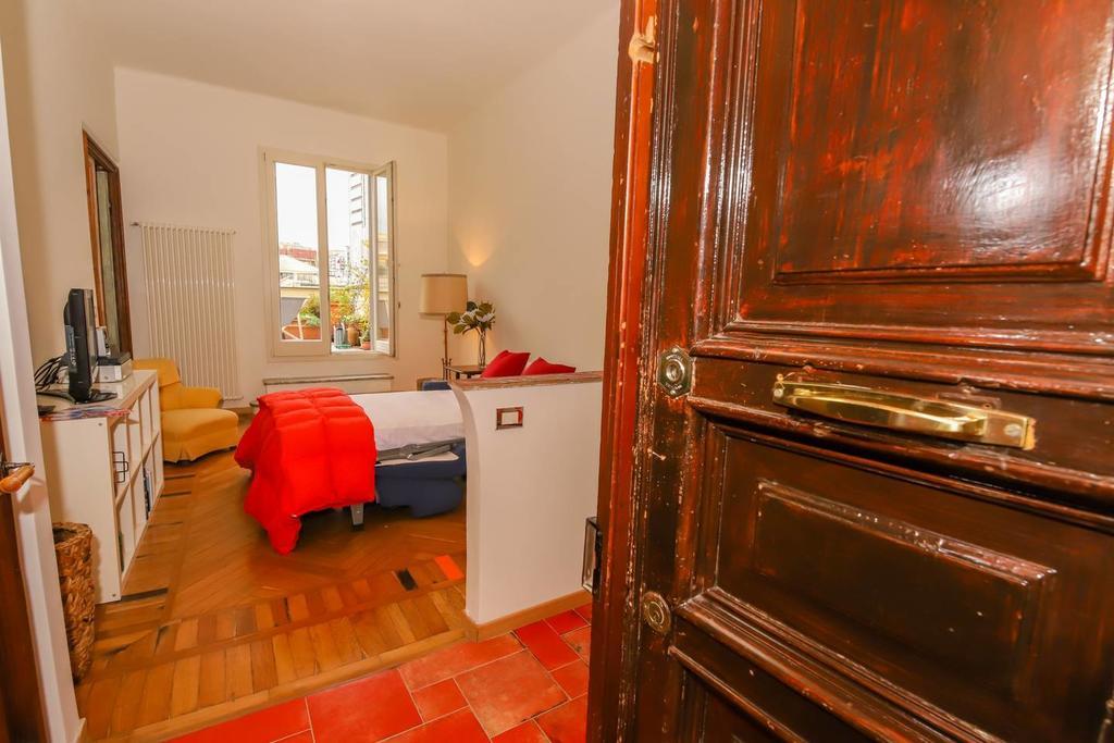 Altido Apt For 3 With Rooftop Balcony And Lovely Cityview Genoa Bagian luar foto